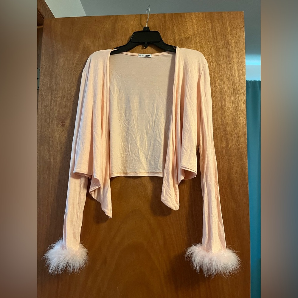 Fashion Nova pink feather trim tie front top size xl
